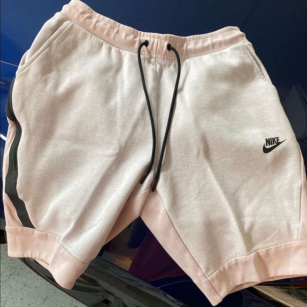Nike tech fleece shorts